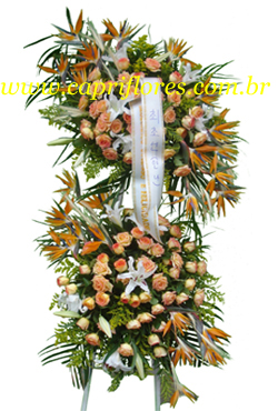 Cód: 5234                                                    Coroa de Flores Curitiba